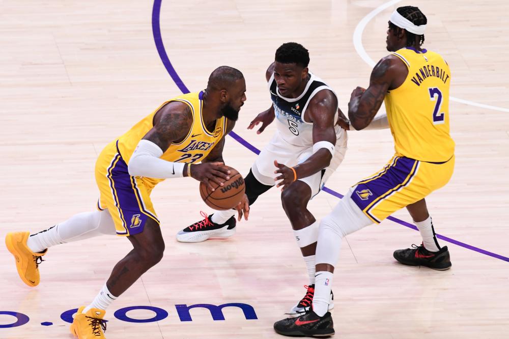 务的蓬勃发 务的蓬勃发