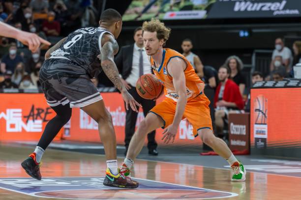 道卢克曼是 道卢克曼是