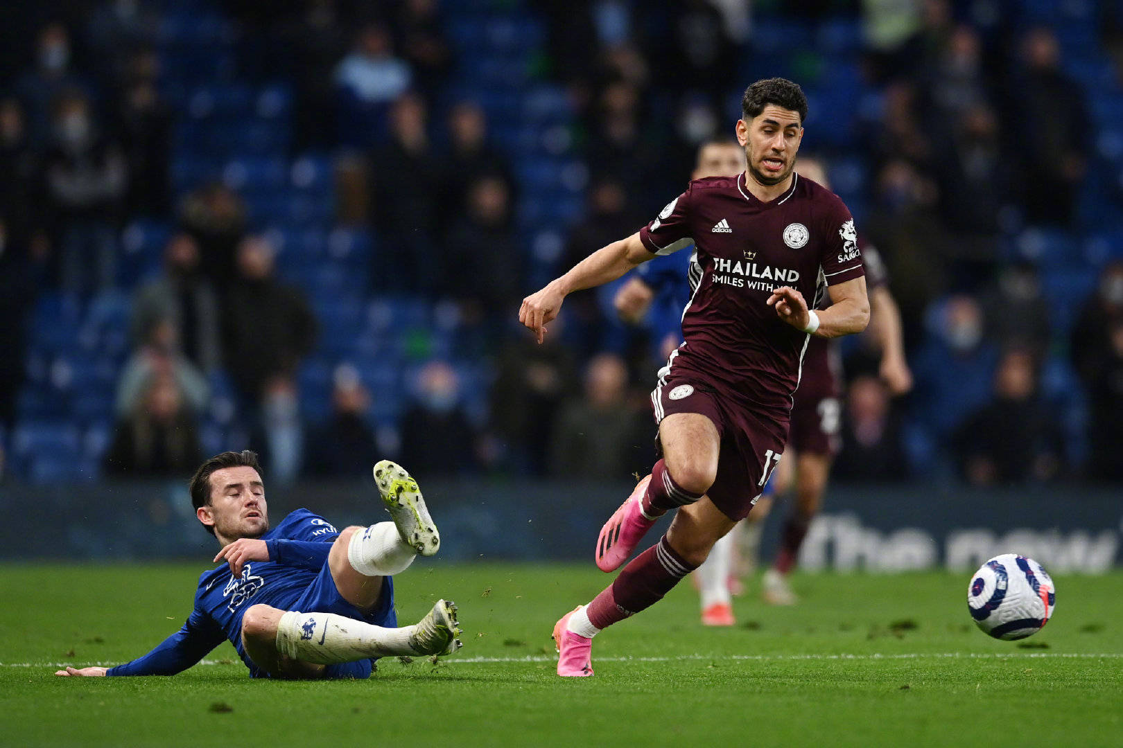 通过拉开空 通过拉开空