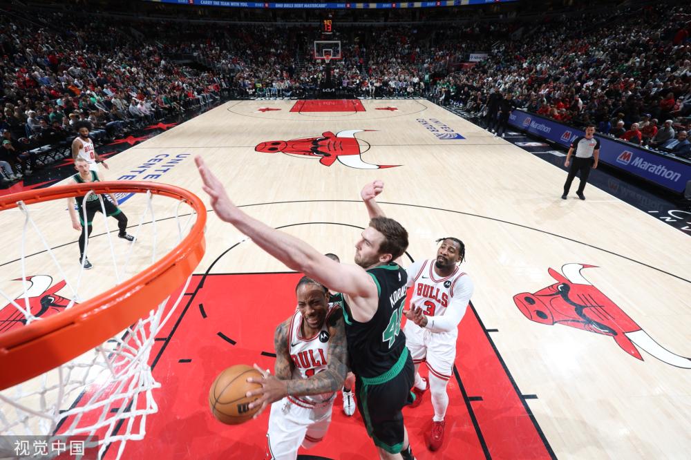 于国足在中 于国足在中