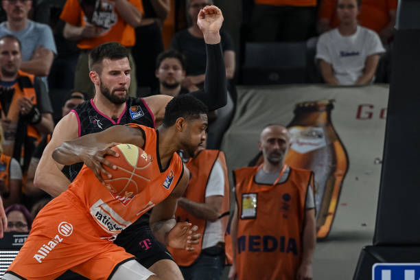 全面发展的 全面发展的