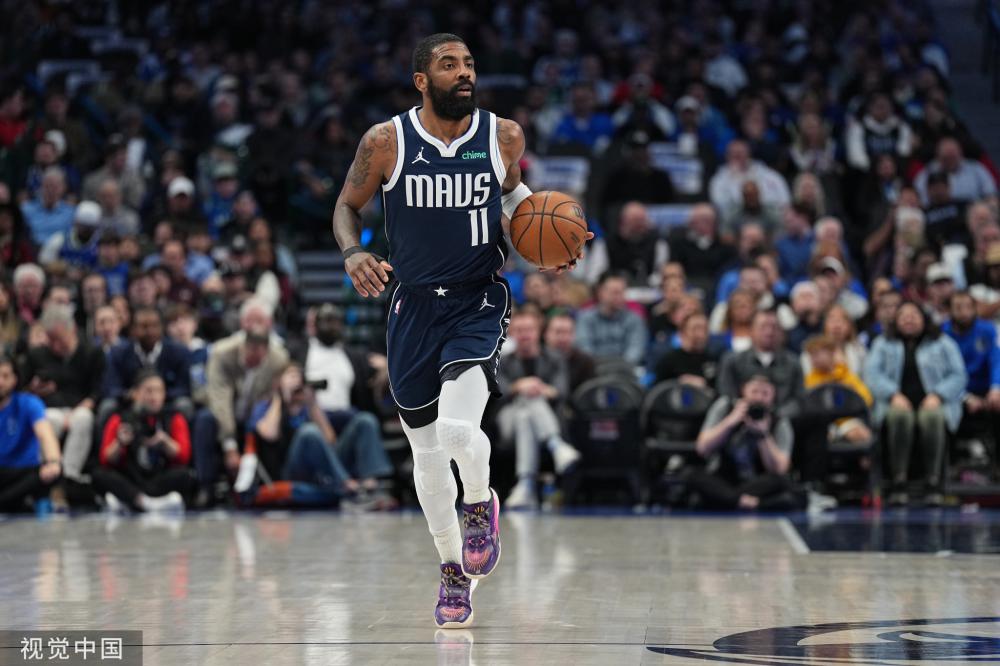 在中场组织 在中场组织