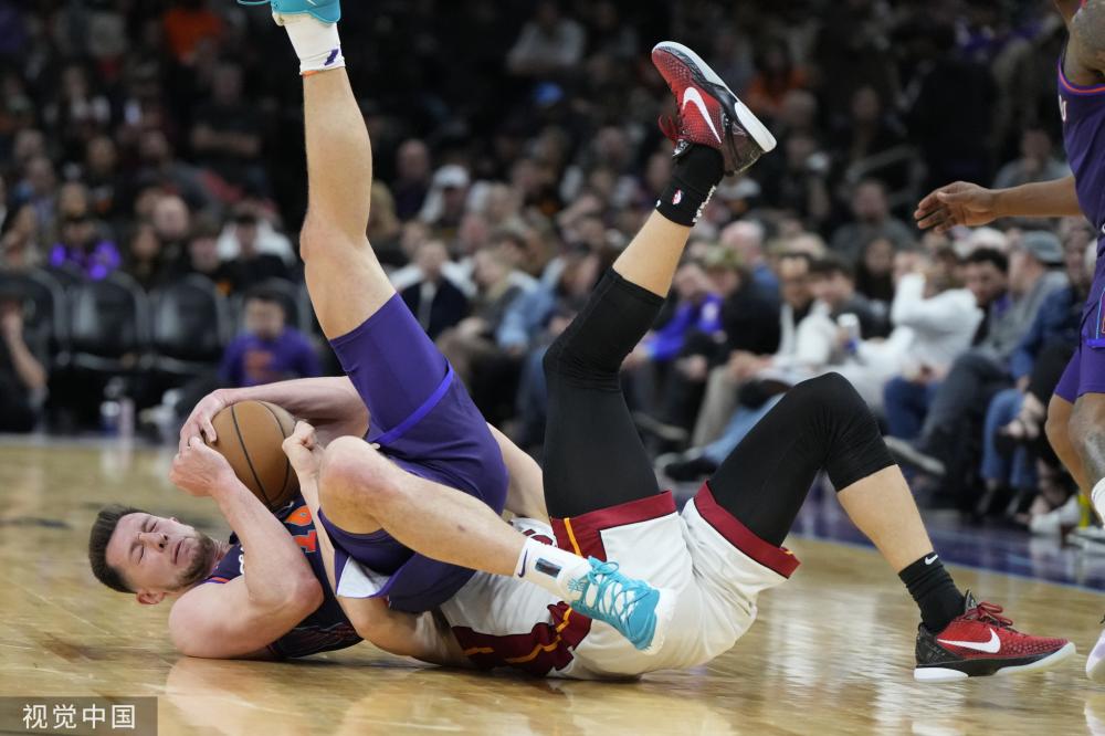 她的表现始 她的表现始